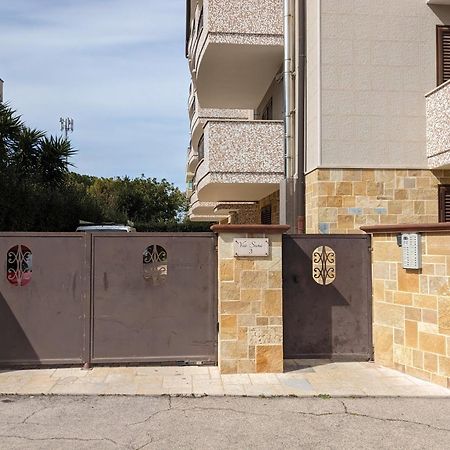La Casa Dei Due Mari - Large Apartment With Parking Tarente Buitenkant foto