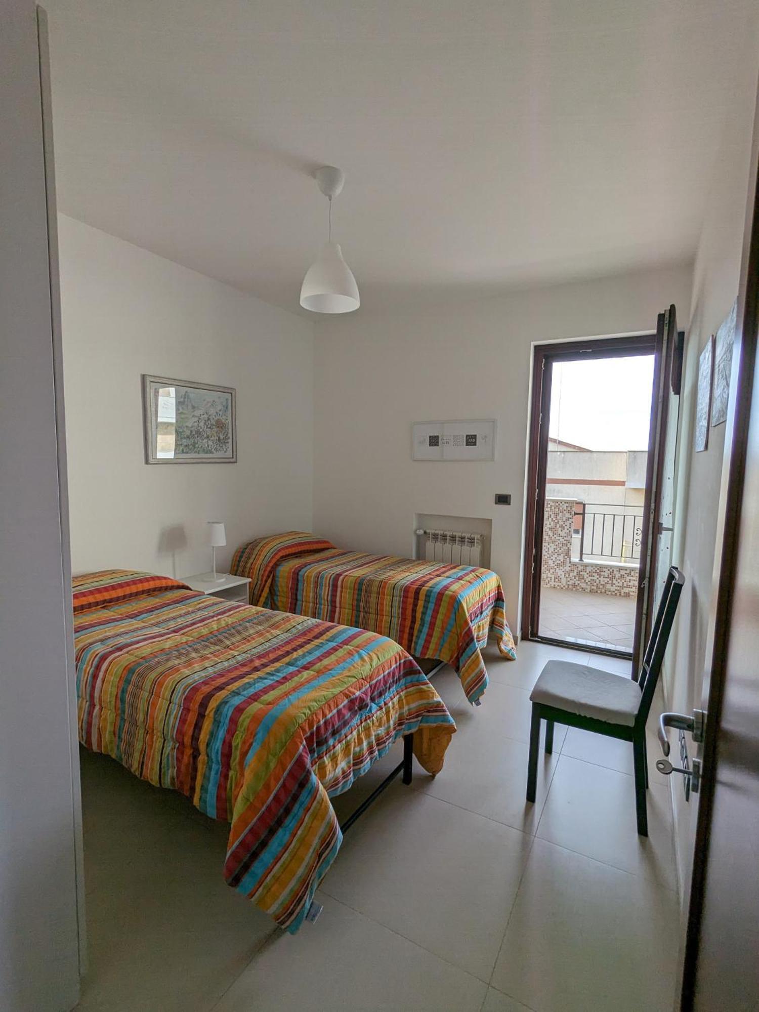 La Casa Dei Due Mari - Large Apartment With Parking Tarente Buitenkant foto
